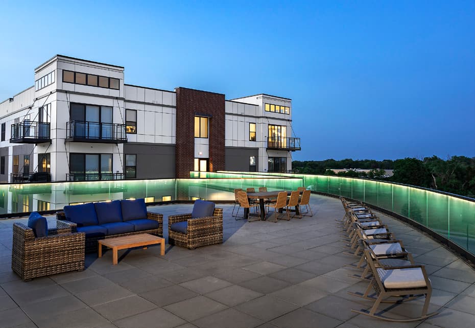 Uptown 500 - Image 4